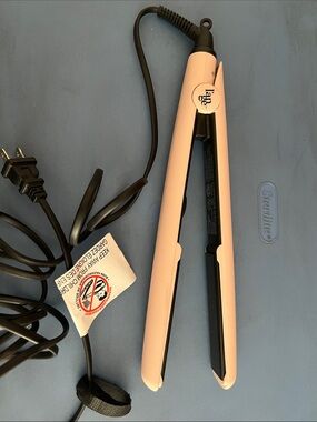 L’ange Pink Mini Hair Straightener for Women